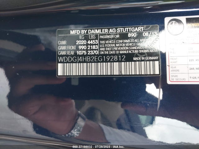 2014 MERCEDES-BENZ C-CLASS C 250 VIN: WDDGJ4HB2EG192812