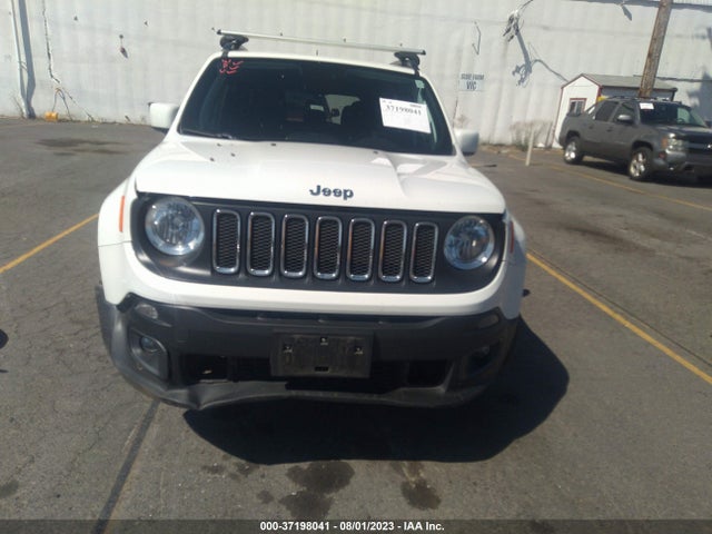 ZACCJBBB9JPH15455 Jeep Renegade Latitude