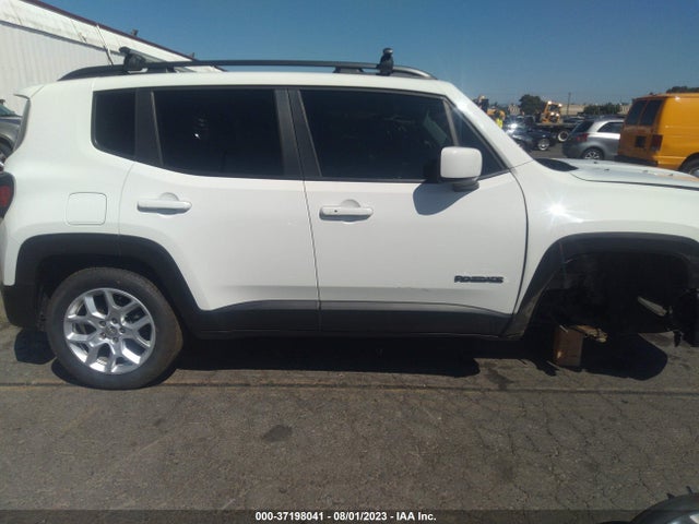 ZACCJBBB9JPH15455 Jeep Renegade Latitude