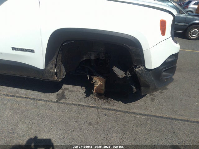 ZACCJBBB9JPH15455 Jeep Renegade Latitude