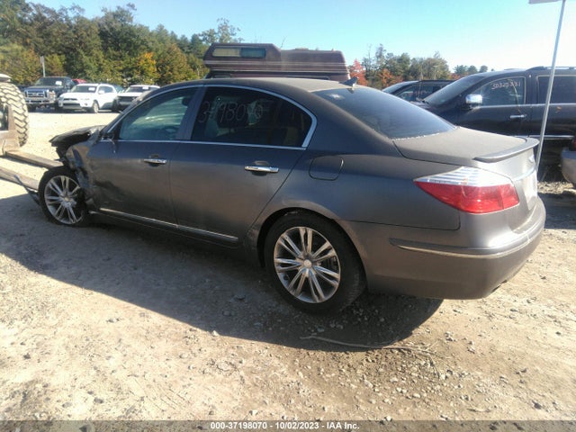 2011 HYUNDAI GENESIS VIN: KMHGC4DF7BU141330