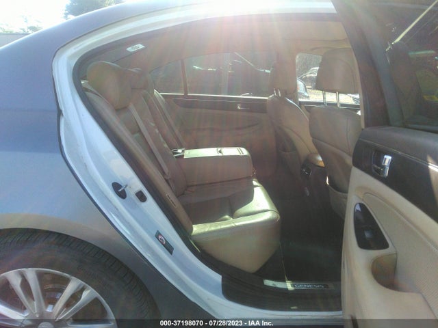 2011 HYUNDAI GENESIS VIN: KMHGC4DF7BU141330