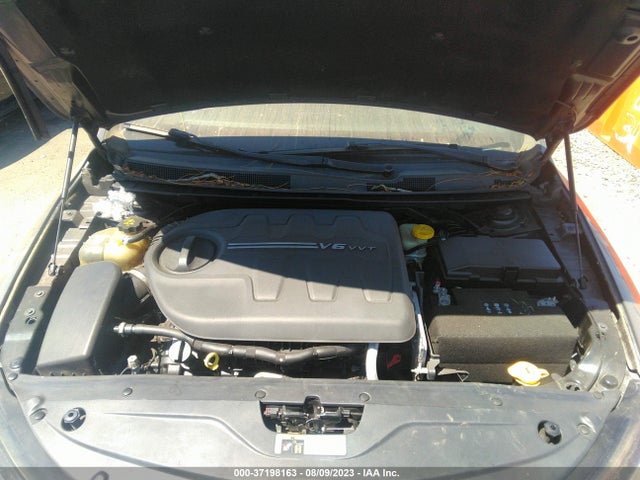 1C3CCCDG5FN560478 Chrysler 200 S