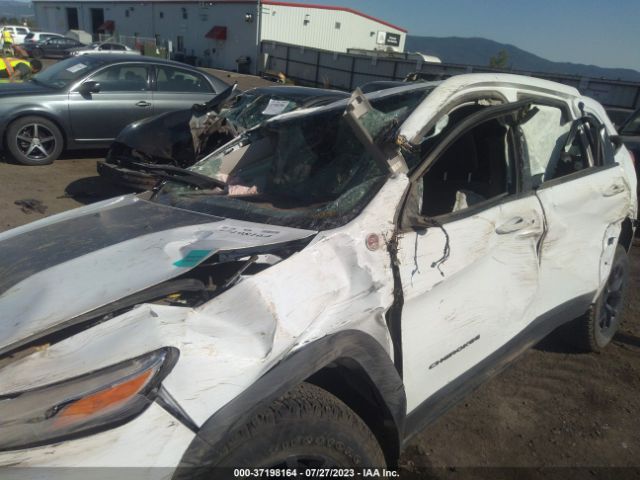 1C4PJMBX0JD525907 Jeep Cherokee Trailhawk