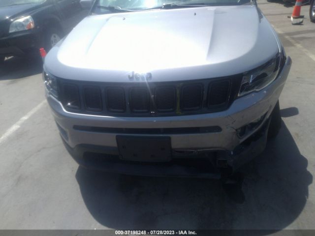 3C4NJCBB8JT408172 Jeep Compass Altitude