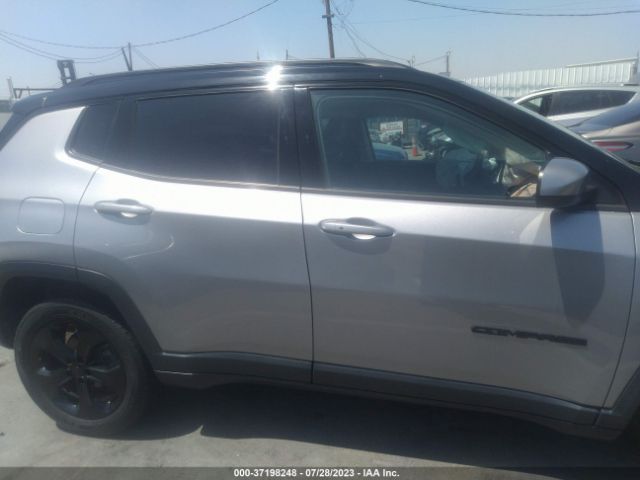 3C4NJCBB8JT408172 Jeep Compass Altitude