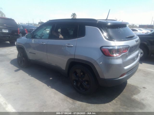 3C4NJCBB8JT408172 Jeep Compass Altitude