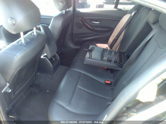 BMW 3 Series 320i 2015 WBA3B1G53FNT05452 Image 15