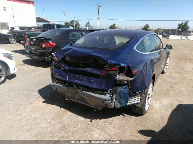 Tesla Model 3 Range Battery 2018 5YJ3E1EA6JF003638 Image 12