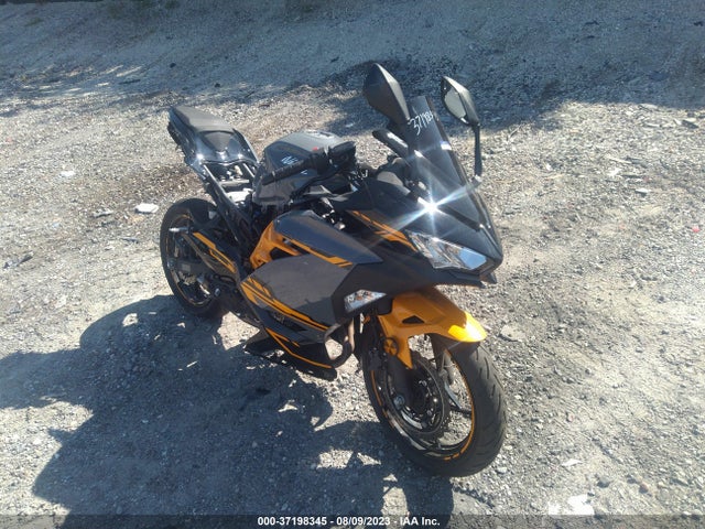 Kawasaki EX400 2018 JKAEXKG10JDA11101 Image 14