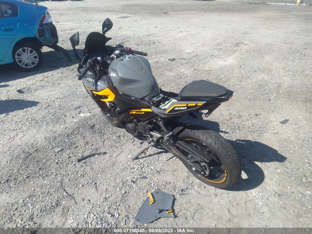 Kawasaki EX400 2018 JKAEXKG10JDA11101 Image 16