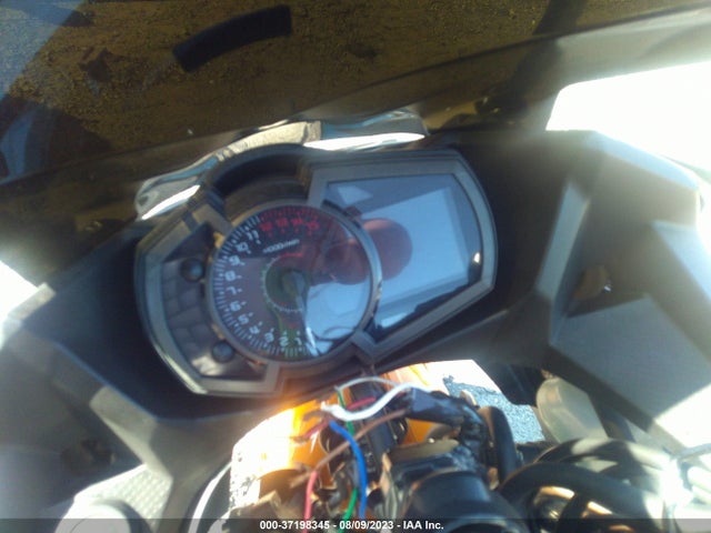 Kawasaki EX400 2018 JKAEXKG10JDA11101 Image 20