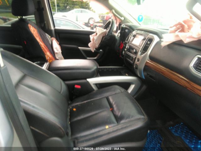 1N6AA1E63HN547974 Nissan Titan Sl