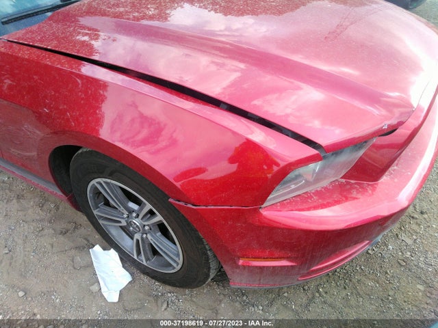 2013 FORD MUSTANG V6 VIN: 1ZVBP8EM9D5202839