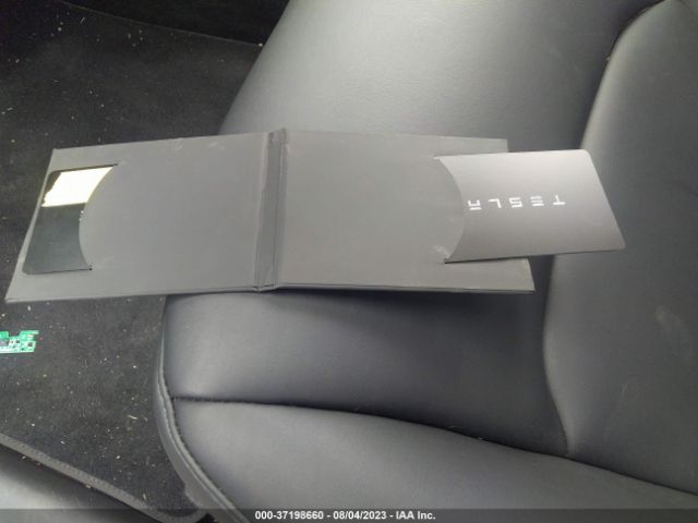 7SAYGDEF3PF709958 Tesla Model Y Performance