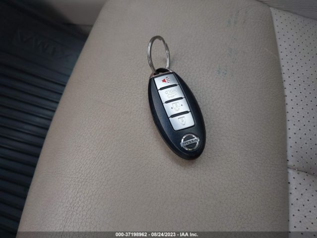 1N4AA5AP1EC464078 Nissan Maxima 3.5 Sv
