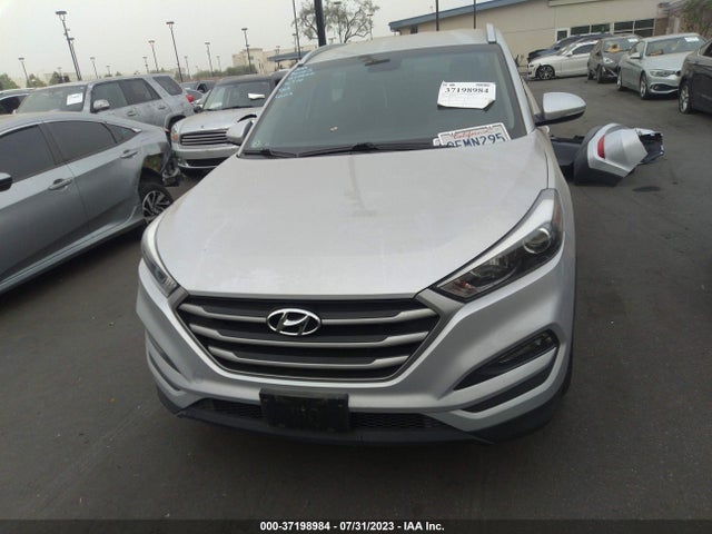 Hyundai Tucson Sel Plus 2018 KM8J33A41JU813514 Image 5
