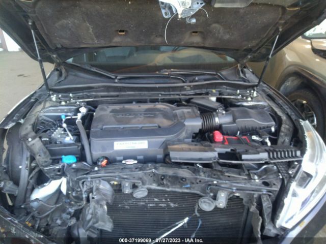 1HGCR3F91GA034173 Honda Accord Sedan Touring