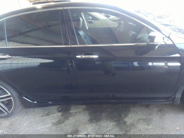 1HGCR3F91GA034173 Honda Accord Sedan Touring