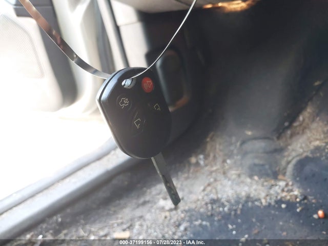 2015 FORD FOCUS SE VIN: 1FADP3F29FL304805