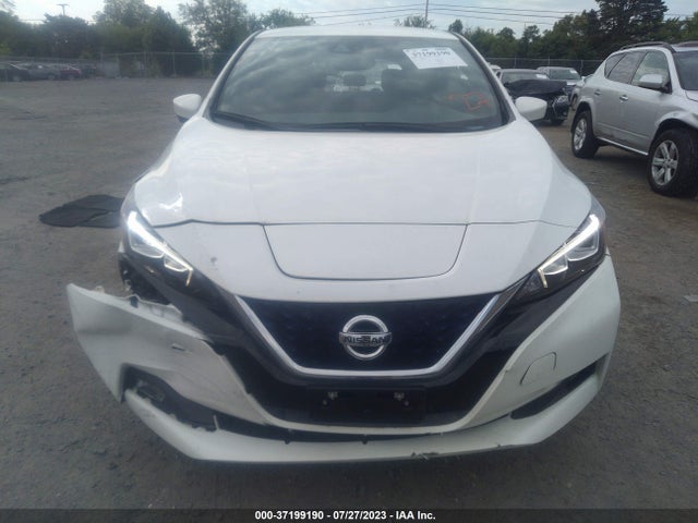 2021 Nissan Leaf, VIN: 1N4AZ1CV1MC555556