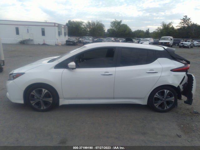 2021 Nissan Leaf, VIN: 1N4AZ1CV1MC555556