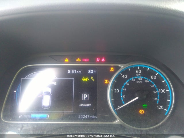 2021 Nissan Leaf, VIN: 1N4AZ1CV1MC555556