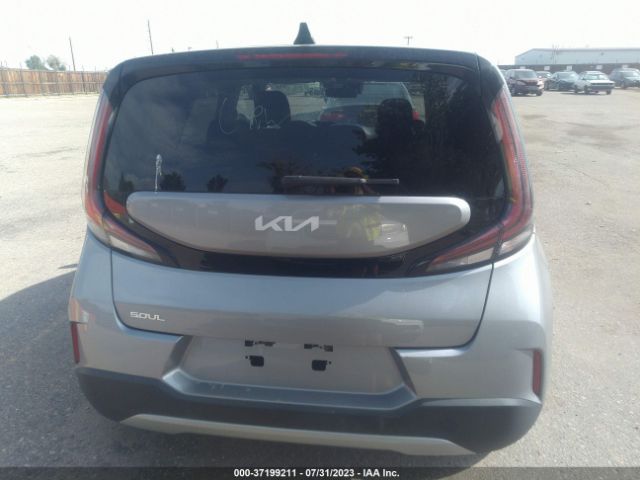 KNDJ23AU2P7860761 KIA SOUL LX