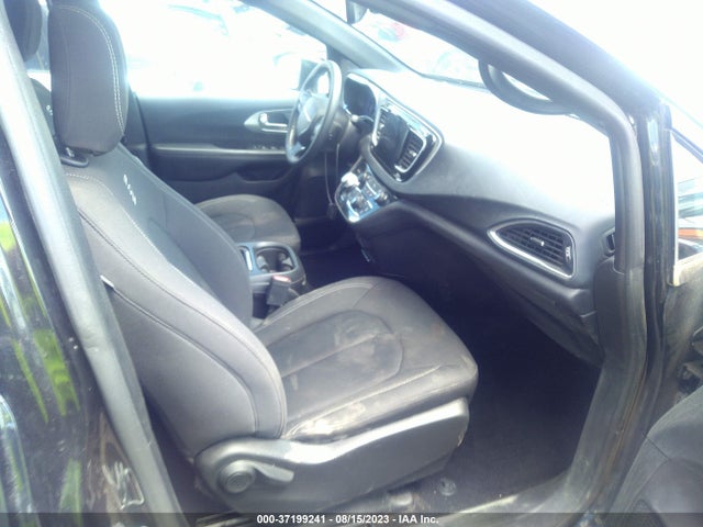 2C4RC1FG7KR583412 Chrysler Pacifica Touring Plus