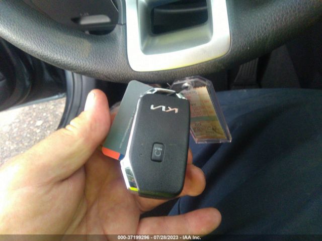 5XXG14J21PG215978 KIA K5 LXS
