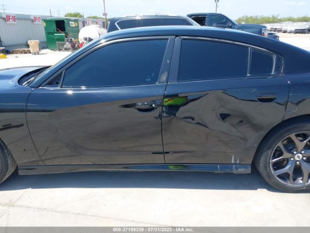 2C3CDXHG2JH329442 Dodge Charger Sxt Plus Rwd