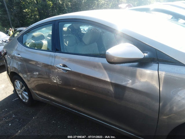 Hyundai ELANTRA SE 2016 5NPDH4AE6GH655191 Image 14