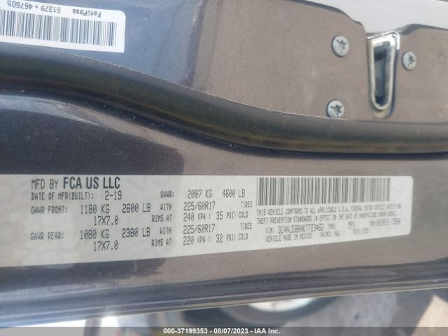 3C4NJDBB4KT723462 Jeep Compass Latitude