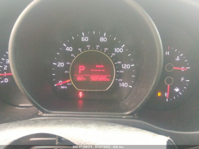 KNDJN2A29F7138671 KIA Soul Base
