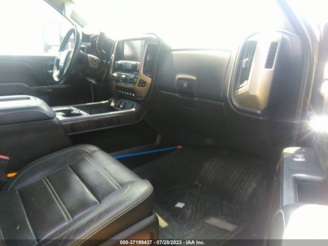 1GT120E8XFF670268 GMC Sierra 2500hd Denali