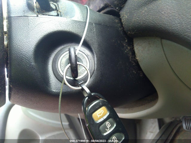 2007 HYUNDAI ELANTRA GLS/SE/LTD VIN: KMHDU46D87U188157