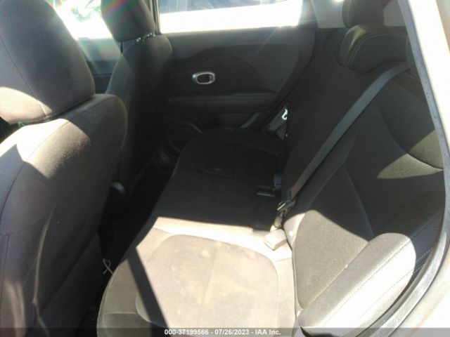 KNDJN2A28F7156370 KIA Soul Base