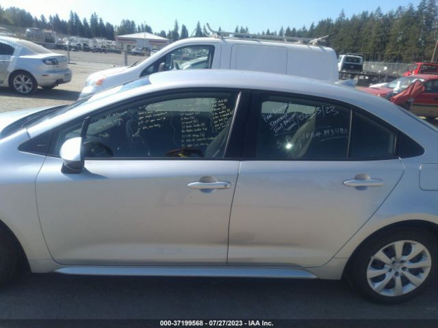 Toyota COROLLA LE 2022 JTDEPMAE3NJ220897 Image 6