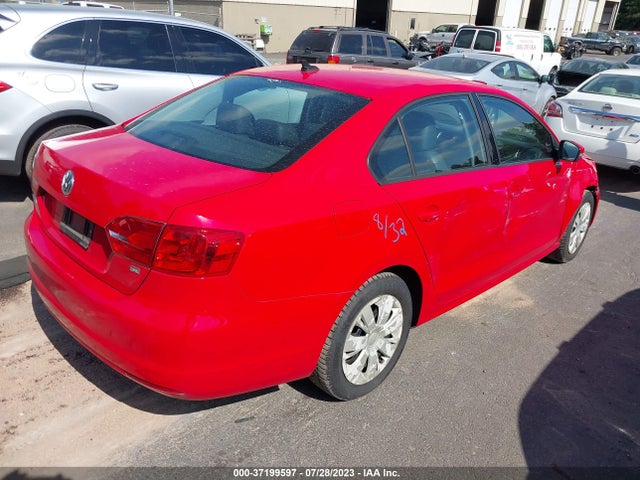 3VWD17AJ2EM424036 Volkswagen Jetta Sedan Se