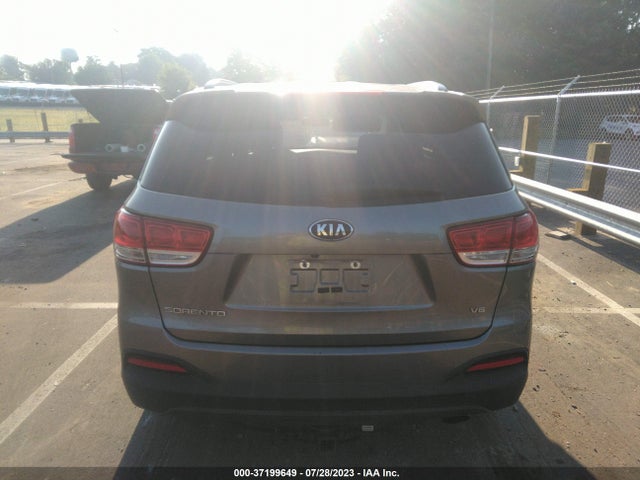 2017 KIA SORENTO LX V6 VIN: 5XYPG4A50HG234513