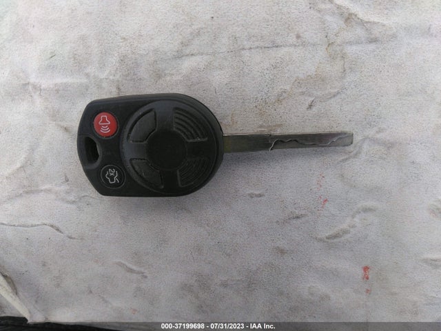 Ford FOCUS SE 2014 1FADP3K21EL111570 Image 3