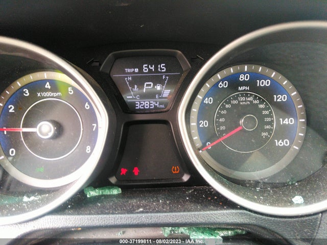 2015 HYUNDAI ELANTRA LIMITED VIN: KMHDH4AE2FU238795