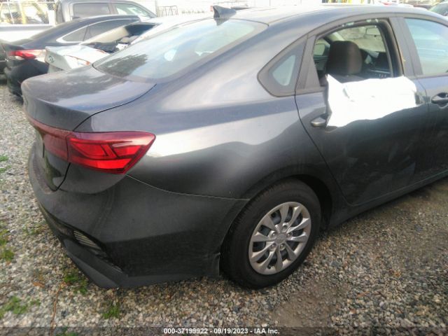 3KPF24AD1PE536812 KIA FORTE LX
