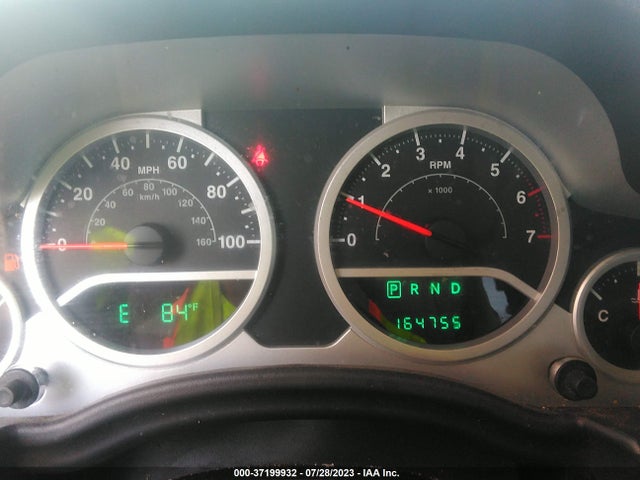 2010 JEEP WRANGLER UNLIMITED SAHARA VIN: 1J4HA5H10AL145219
