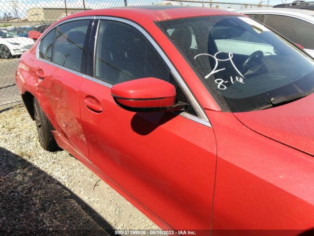 WBA5R1C53KFH20675 BMW 3 Series 330i