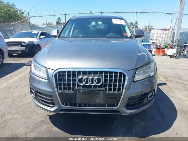 WA1LFAFP6EA108169 Audi Q5 Premium Plus