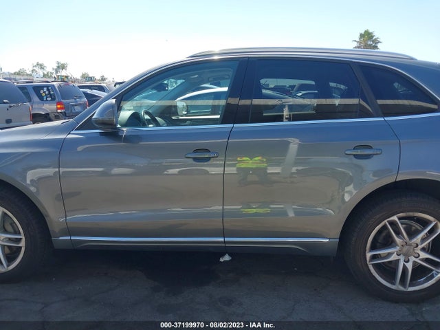 WA1LFAFP6EA108169 Audi Q5 Premium Plus