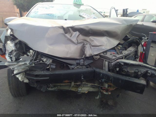 2T1BURHE5HC883547 Toyota COROLLA LE