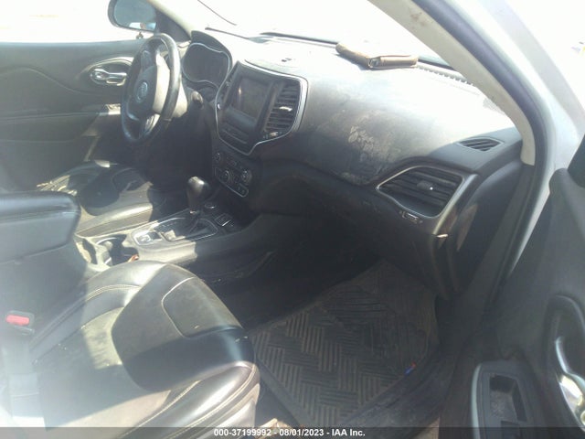 2019 JEEP CHEROKEE LATITUDE PLUS VIN: 1C4PJMLB0KD127116