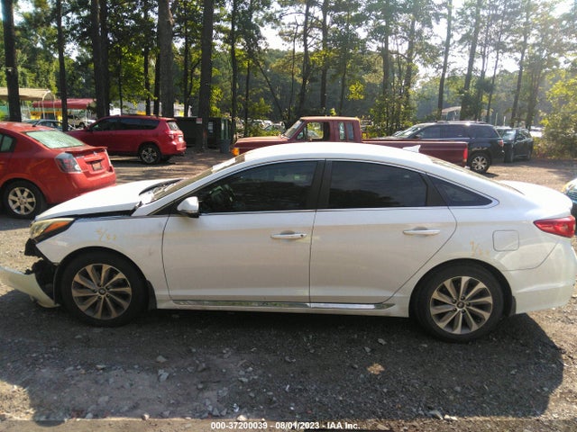 2015 HYUNDAI SONATA 2.4L SPORT VIN: 5NPE34AF5FH027973
